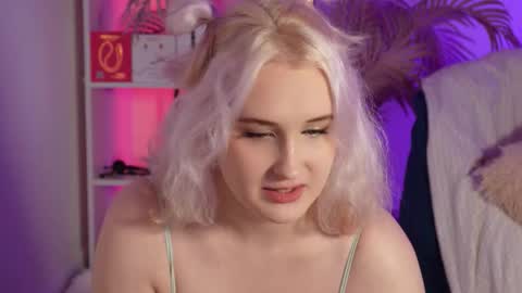 tiffanyjons online show from 11-25-25, 05:57