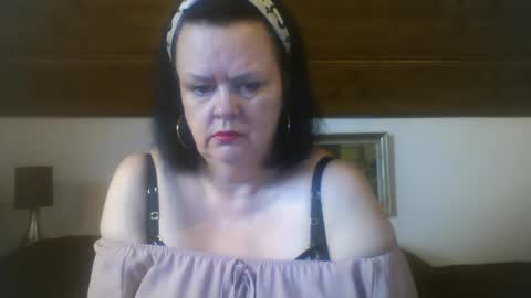 TiffanyMature online show from 09-22-25, 07:54