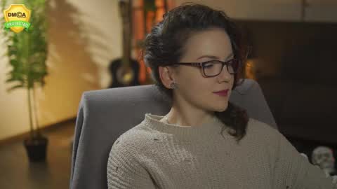 tiffanyriox online show from 11-28-25, 01:52