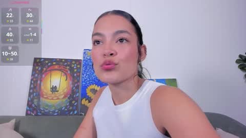 Snapshot of tiffanyrusso chatting on 02-10-26, 06:50 TIFFANY online show from 02-10-26, 06:50