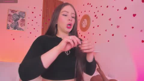 Tiffany online show from 02-20-26, 01:55