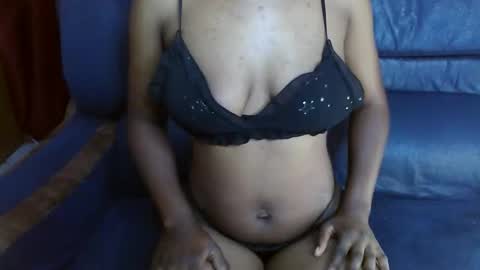 Snapshot of tiffyblue chatting on 03-26-26, 01:22 Tiffyblue online show from 03-26-26, 01:22