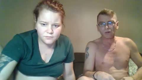 Snapshot of tigaritraian chatting on 10-27-25, 11:52 Lili 23 couple online show from 10-27-25, 11:52