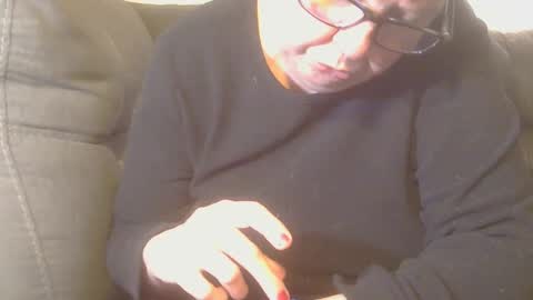 Snapshot of tight_kitty55 chatting on 12-13-24, 07:43 tight Kitty55 online show from 12-13-24, 07:43