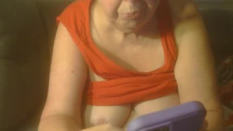 Snapshot of tight_kitty55 chatting on 09-23-25, 07:17 tight Kitty55 online show from 09-23-25, 07:17