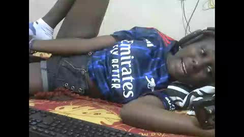 Snapshot of tight_pussie chatting on 10-13-25, 07:47 tight_pussie online show from 10-13-25, 07:47