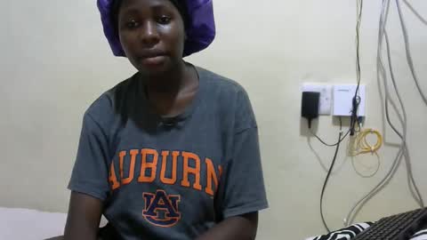 Snapshot of tight_pussie chatting on 11-02-25, 05:48 tight_pussie online show from 11-02-25, 05:48