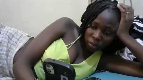 Snapshot of tight_pussie chatting on 11-15-25, 11:29 tight_pussie online show from 11-15-25, 11:29