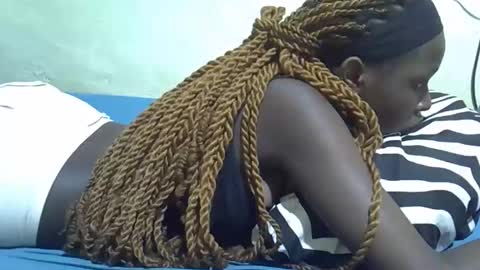 Snapshot of tight_pussie chatting on 01-15-26, 02:16 tight_pussie online show from 01-15-26, 02:16