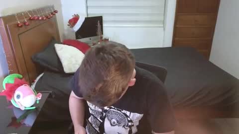 Snapshot of tightncuteass chatting on 11-12-25, 11:03 Camilo online show from 11-12-25, 11:03