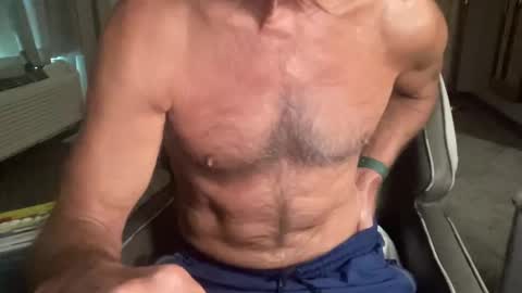 Snapshot of tilly1411 chatting on 02-26-25, 04:35 tilly1411 online show from 02-26-25, 04:35