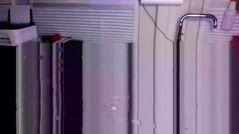 ThongMan online show from 10-28-25, 03:25