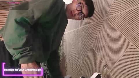 Tim Fox online show from 12-14-25, 01:16