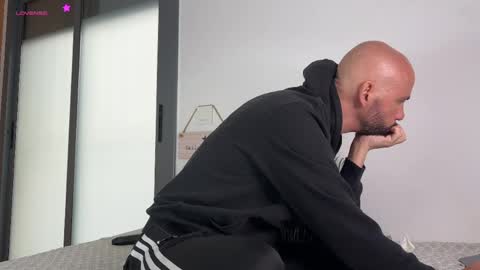 Tim Beard online show from 03-25-26, 04:24