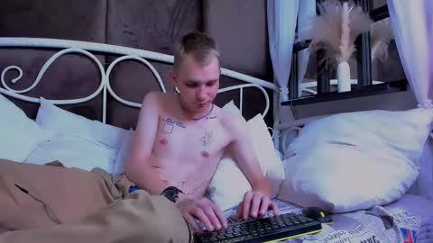 Snapshot of tim_blackk chatting on 09-15-25, 03:56 Tim online show from 09-15-25, 03:56