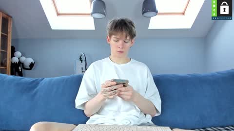 Snapshot of tim_milll chatting on 01-21-25, 07:47 Tim online show from 01-21-25, 07:47