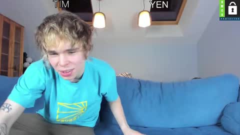 Snapshot of tim_milll chatting on 03-07-25, 06:43 Tim online show from 03-07-25, 06:43