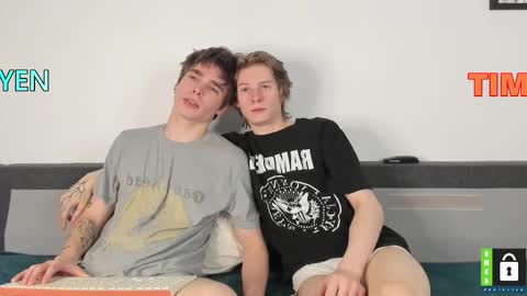 Snapshot of tim_milll chatting on 11-13-25, 06:45 Tim online show from 11-13-25, 06:45