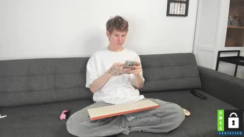 Snapshot of tim_milll chatting on 11-29-25, 07:17 Tim online show from 11-29-25, 07:17