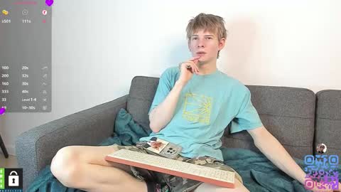 Snapshot of tim_milll chatting on 12-05-25, 08:05 Tim online show from 12-05-25, 08:05