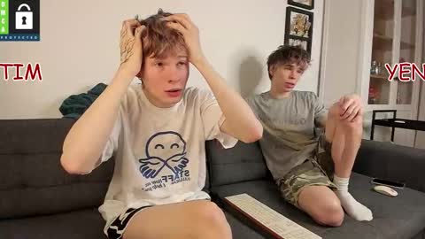 Snapshot of tim_milll chatting on 12-13-25, 07:53 Tim online show from 12-13-25, 07:53