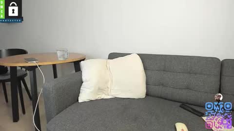 Snapshot of tim_milll chatting on 12-16-25, 06:46 Tim online show from 12-16-25, 06:46