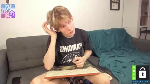 Snapshot of tim_milll chatting on 02-02-26, 08:40 Tim online show from 02-02-26, 08:40