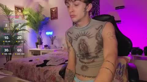 Snapshot of tima_lexikov chatting on 10-14-25, 07:53 Tima Lexikov online show from 10-14-25, 07:53