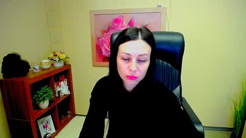 Luisa online show from 01-24-25, 11:37