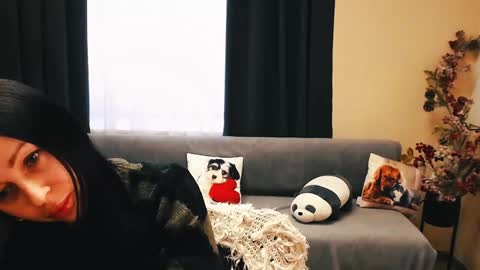 Luisa online show from 02-26-25, 12:14