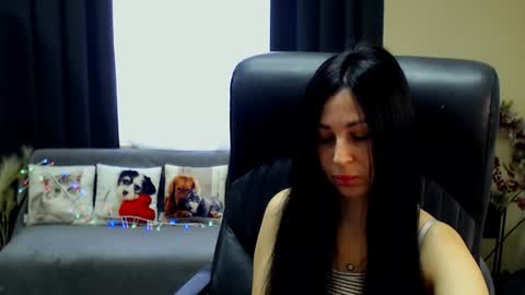 Luisa online show from 06-23-26, 07:50