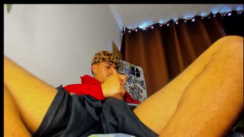 salem online show from 10-13-25, 01:44