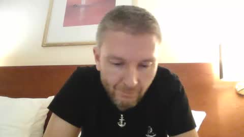 Snapshot of timgeil7890 chatting on 11-23-25, 12:21 timgeil7890 online show from 11-23-25, 12:21
