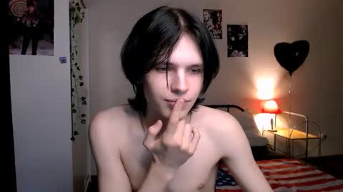 Snapshot of timi_moon chatting on 09-20-25, 02:18 timi_moon online show from 09-20-25, 02:18