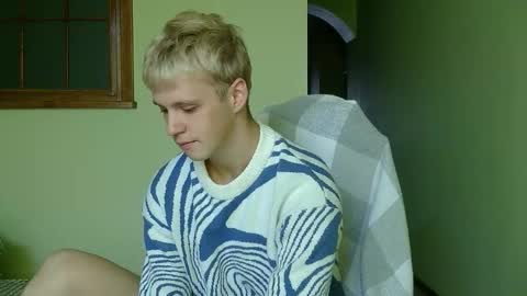 Snapshot of timkinky chatting on 10-18-25, 07:42 Tim WhiteS online show from 10-18-25, 07:42