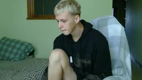 Snapshot of timkinky chatting on 10-20-25, 07:20 Tim WhiteS online show from 10-20-25, 07:20