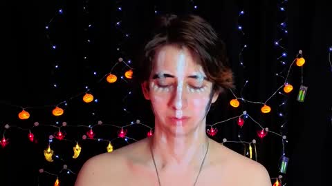 Snapshot of timothy_fox chatting on 10-20-25, 02:39 Timothy Fox online show from 10-20-25, 02:39