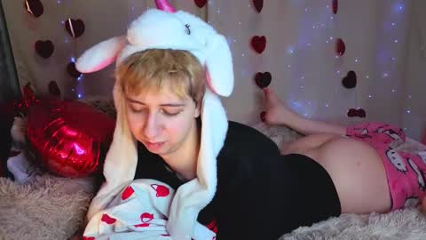 Snapshot of timothy_fox chatting on 02-08-26, 11:08 Timothy Fox online show from 02-08-26, 11:08