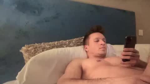 Snapshot of timtim777888 chatting on 01-10-25, 08:37 Tim online show from 01-10-25, 08:37