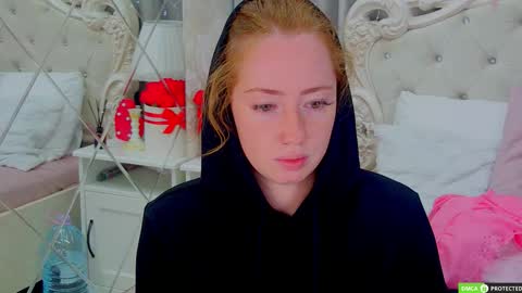 Snapshot of tinabrook chatting on 09-09-25, 04:23 Tina online show from 09-09-25, 04:23