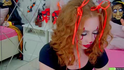 Snapshot of tinabrook chatting on 10-21-25, 06:36 Tina online show from 10-21-25, 06:36