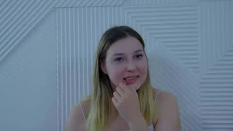 TinaBurton online show from 08-03-26, 04:11