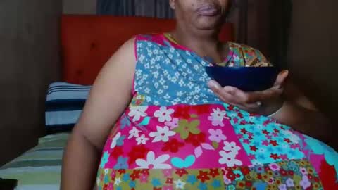 tinagiant online show from 04-21-26, 08:09