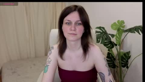 TinaMelt online show from 09-21-25, 05:25