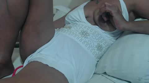 Snapshot of tinaxxxpetite chatting on 08-06-26, 01:24 Tina online show from 08-06-26, 01:24