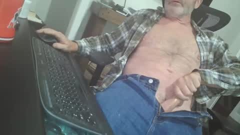 Snapshot of tincup430 chatting on 10-31-25, 11:44 5 day load on deck online show from 10-31-25, 11:44