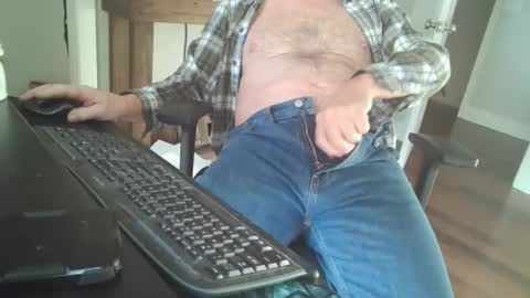 Snapshot of tincup430 chatting on 12-22-25, 01:30 5 day load on deck online show from 12-22-25, 01:30