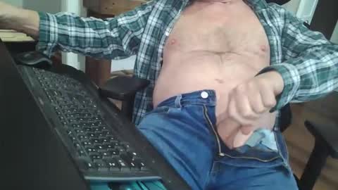 Snapshot of tincup430 chatting on 02-25-26, 02:16 5 day load on deck online show from 02-25-26, 02:16