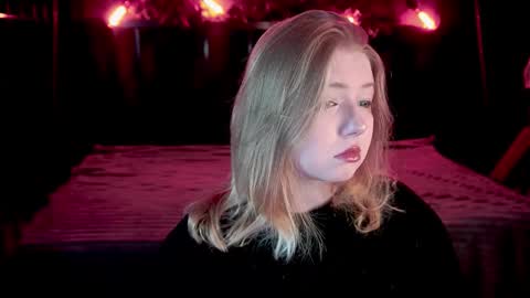 Snapshot of tinkerrbelll chatting on 01-18-26, 08:12 TinkerrBelll online show from 01-18-26, 08:12