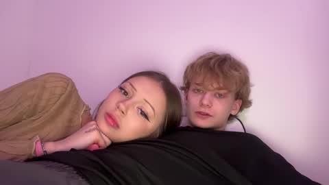 Snapshot of tinnydoll chatting on 02-15-26, 04:03 TinnyDoll online show from 02-15-26, 04:03